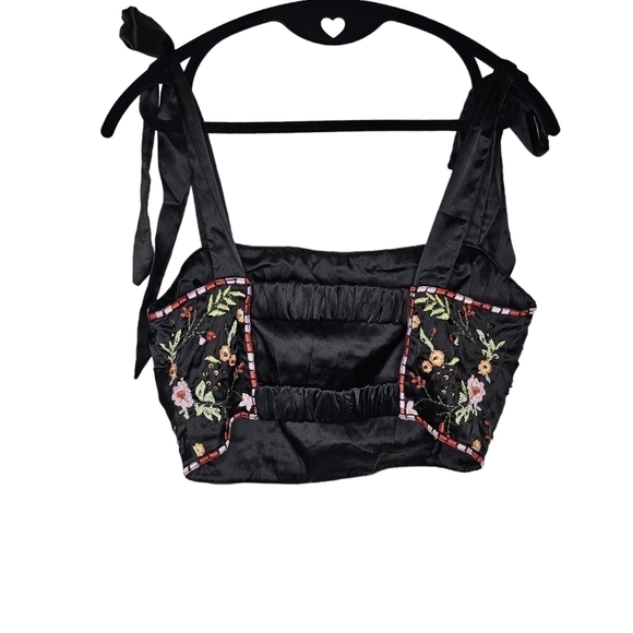 Free People Ensemble Petra Black Satin Pant Crop Top Set Embroidered Size 8 - Picture 9 of 13